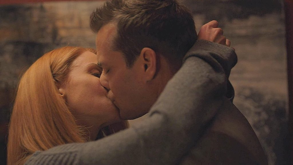 “You kissed me and I’m technically still with another man but you’re my soulmate and I’m breaking up with him the next chance I get so please don’t stop kissing me”