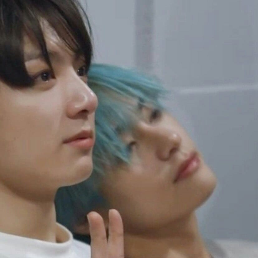 TaekookBrasil's tweet photo. Os taekooks bem amorzinhos 😊 https://t.co/acagAiz0Av