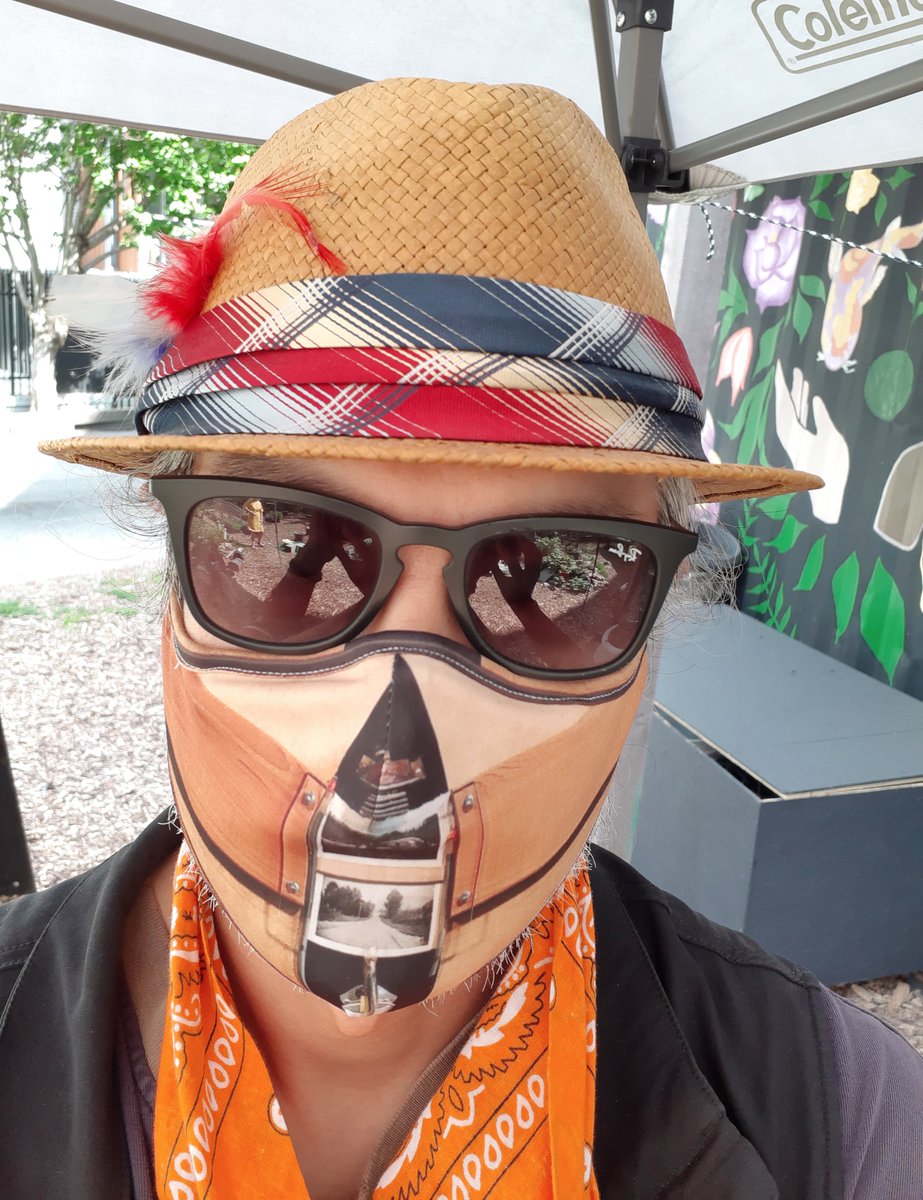 JeremySpeier's tweet photo. My mask came in from Montreal
and it's very nicely made and fits
well, looks bold and steampunk!
#123madeinjapan #swingI #kinetics
#sculpture #art #fashion #design #home
#decor #collection #wearableart #artaporter
#legaleriste #madeinmontreal #steampunk
#scifi #StarWars #Masks https://t.co/CyW9rZzL15