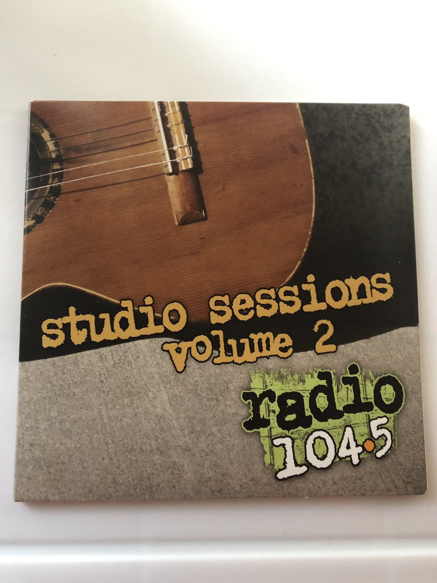 ibakeforaliving's tweet photo. Been a crazy last few days for me - time to relax a little. Tonight’s soundtrack. @radio1045 #1045studiosession https://t.co/3b1kod6VPZ