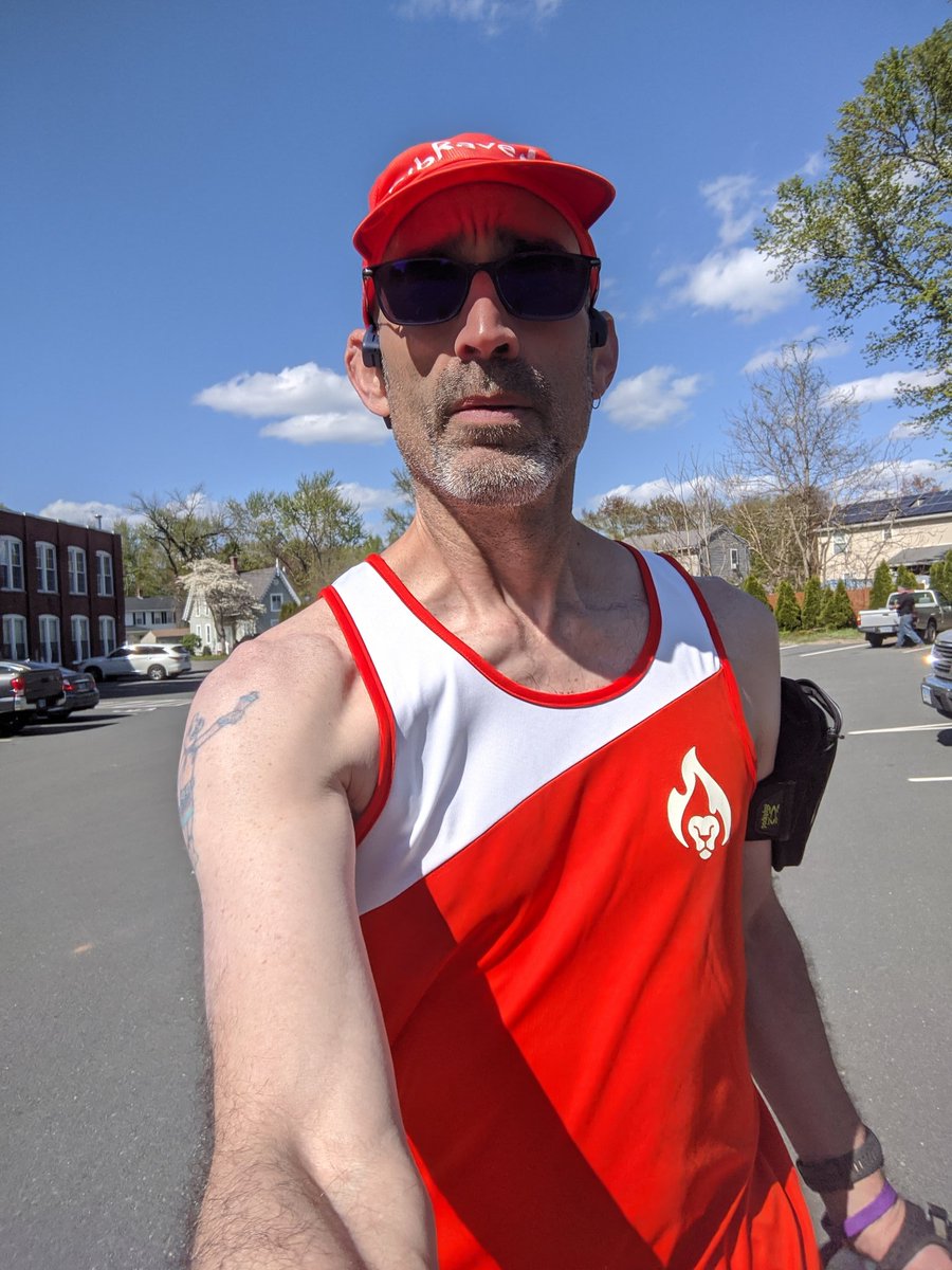 CTRunner21's tweet photo. Nice afternoon walk. #CrohnsWarrior #walkingwithcrohns @aftershokz #shokzsquad @hokaoneone #bondi6 #TimeToFly @bibrave #ReleaseTheRunner #Bibchat #OMRATSTeam10 @orangemud #Everydaydirt @hmf_events #teamHMF @nuunhydration #Nuunlife @AchillesCT #GoAchillesCT #beastmode https://t.co/TFdC9LmRK1