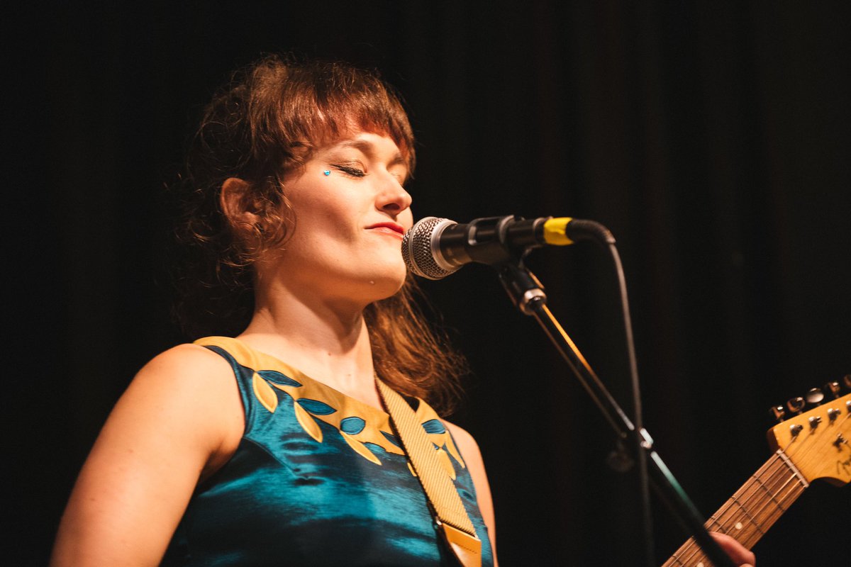 Fast asleep at the Coney Island Music of Curiosities Festival 😴🎸🎡📸: <a href="/michaeltodaro/">Michael Todaro</a>