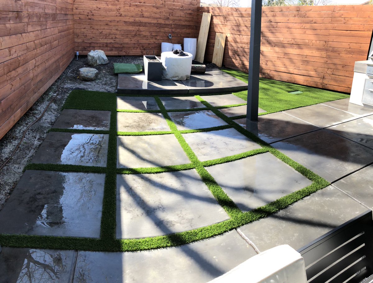 PincheChelo's tweet photo. Hey guys i recently started a small business and would highly appreciate a repost. My next customer can be on your feed! We specialize in instaling turf. Feel free to contact me for a FREE quote. Located in the valley but are willing to travel for work. Thank you! https://t.co/yZC31OYiaV