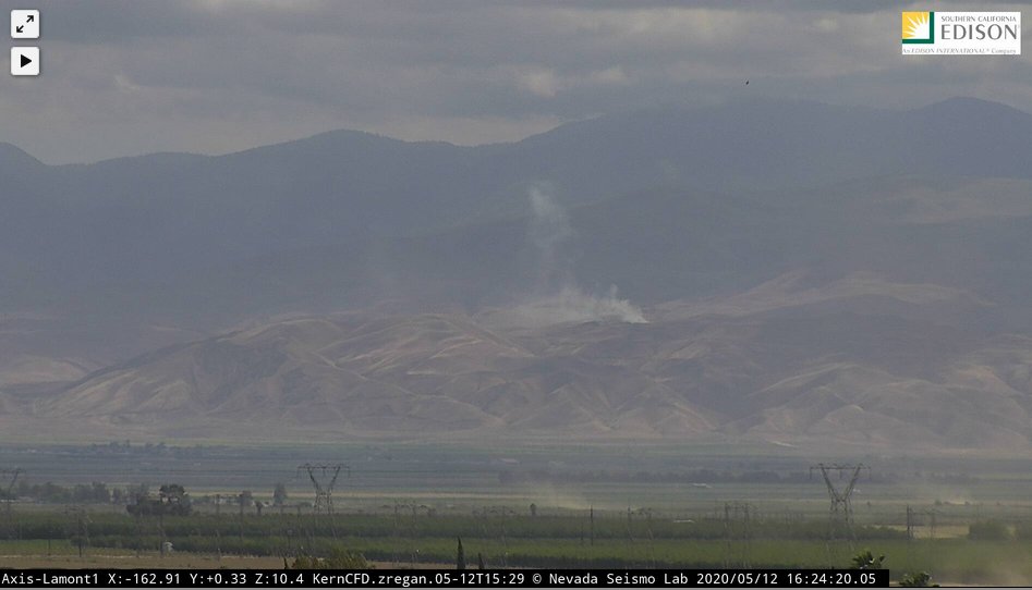 barkflight's tweet image. #KernCountyFire on a vegetation fire near Wheeler Ridge (5/99 split).