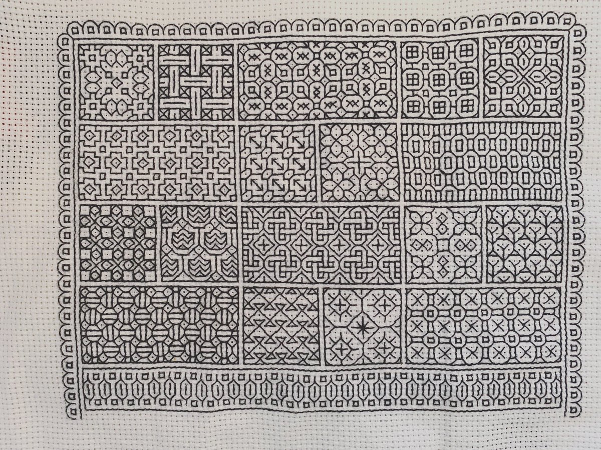 EllasPromiset18's tweet photo. Week 19✔️ Really enjoyed doing the pattern this week. 😍 #blackwork #peppermintpurplesal2020 #makingmemories #raisingawareness #trisomy18 🌟 https://t.co/hqKZeKWOdL