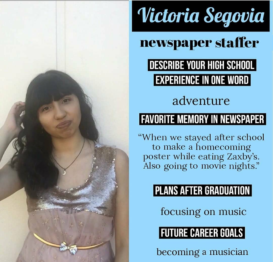 JSHSMedia's tweet image. SENIOR SPOTLIGHT! These are some seniors in our newspaper, yearbook and photojournalism classes! #seguinnation #seniorspotlight #journalism #classof2020