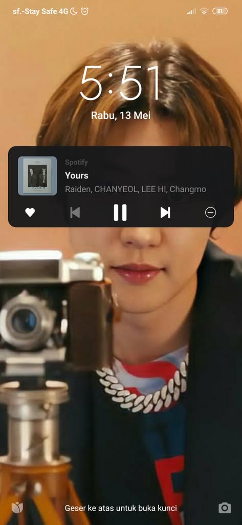 real_okvn's tweet photo. @STUDIONNGxLOEY @ChanyeolxCharts @weareoneEXO I really like the song, it's very beautiful to hear, the song that makes my mind represented by this song,I Keep Repeating the Song and Enjoying the Very Good Song thank you 

#6시_찬열_Yours 💫
#WillBeYOURSForever  💫
#CHANYEOL #찬열 @weareoneEXO
@STUDIONNGxLOEY https://t.co/UZkjwd4rJp