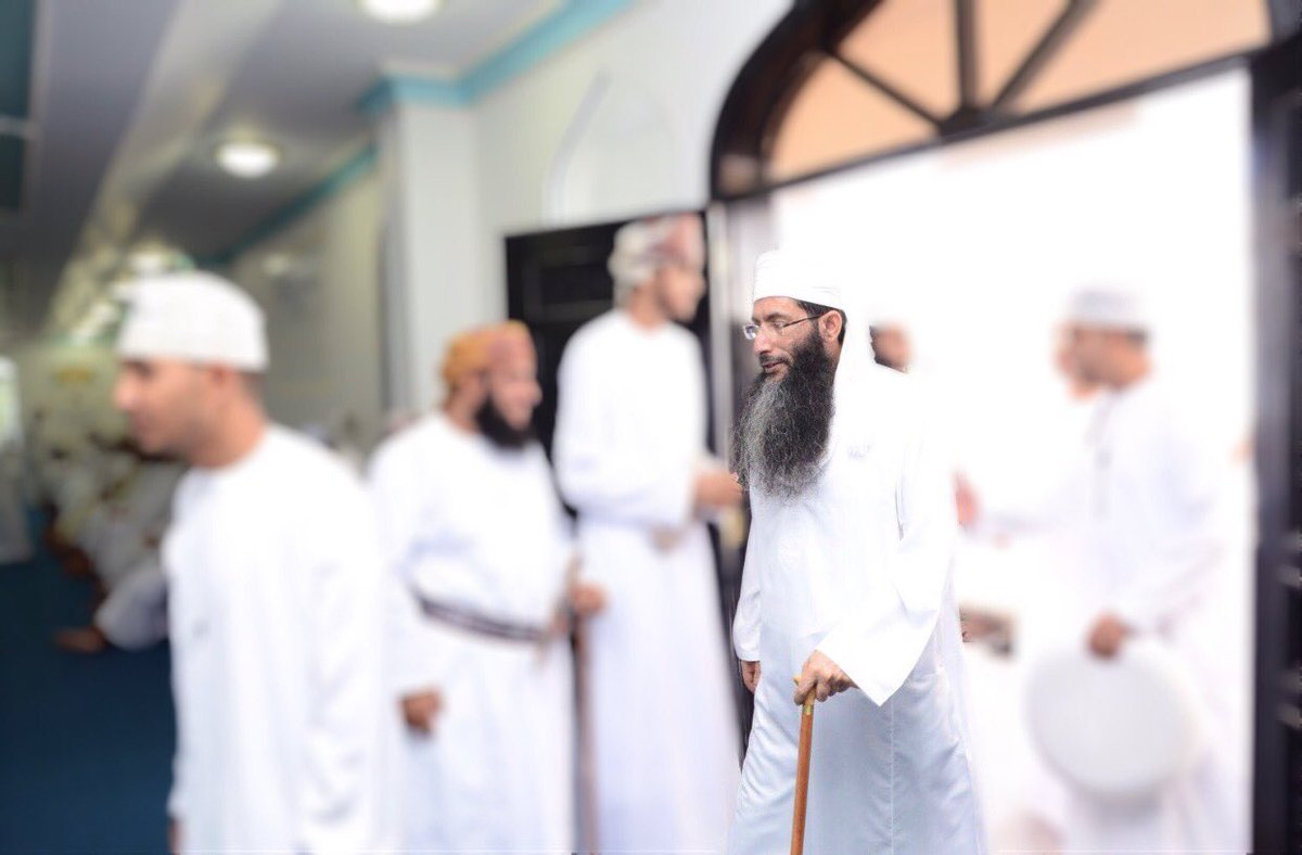 KhalfanAlesry's tweet photo. واثق الخطى يمشي .. ملكاً ❤️ 

خمس سنوات مرت على رحيله .. اذكروه في دعائكم. https://t.co/RowPVIjULD
