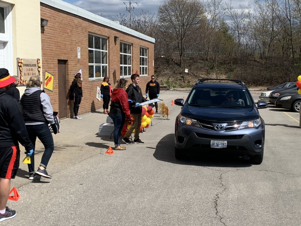 A fun story today made possible by teachers at <a href="/ONEKCI/">Kitchener Collegiate Institute</a> going above and beyond for their students, making each graduating student a KCI Grad yard sign, delivered by way of physically distant drive through <a href="/CTVKitchener/">CTV Kitchener</a>