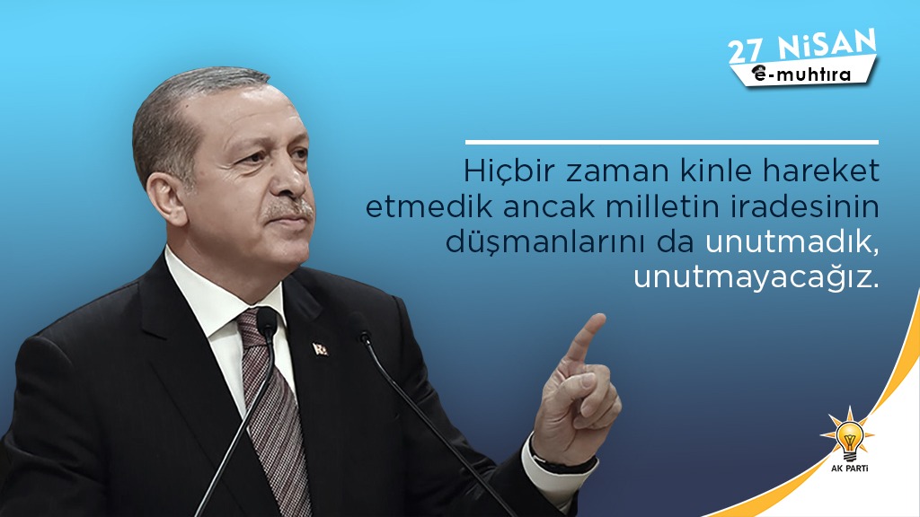 ahmetakayurfa's tweet photo. Ülkemizin karşılaştığı her zorluğu aşmanın yegane anahtarı, toplumsal birlikteliktir.

🇹🇷 Etrafında ve Cumhurbaşkanımız Sn @RTErdogan'ın liderliğinde birbirimize kenetlenerek aşmayacağımız sorun yoktur.

Tıpkı bugünlerde olduğu gibi. 

#MilliHesaplarBurada https://t.co/BVWmF7tpFU
