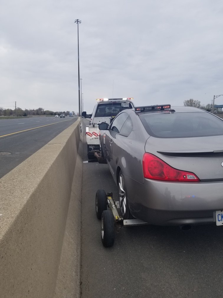 OPP_HSD's tweet photo. 177km/r - #Hwy401 Ajax. 
Driver charged with #StreetRacing and served with automatic #7DayLicenceSuspension and  #7DayVehicleImpound. #CRSW2020 https://t.co/Um5vvETSLy