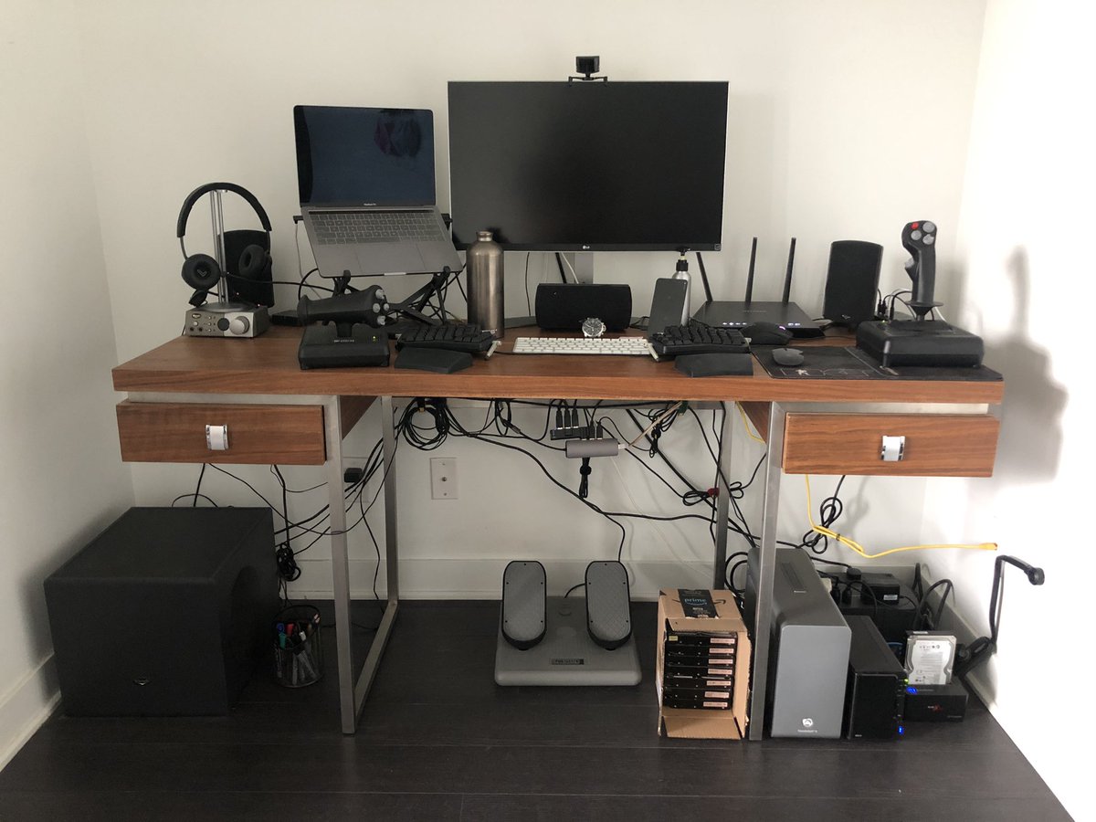 Neil Hooey tweet media