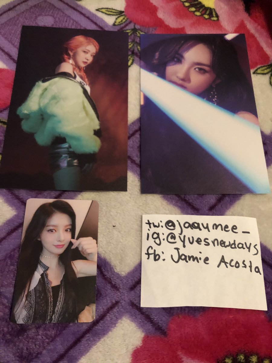 ♡ group: everglow ♡
•wtt/willing to trade 
•have: yiren, aisha, onda 
•want: e:u 
•from: usa 
•wwt: yes if you have proofs :) 
<a href="/everglowtrades/">EVERGLOW TRADES/SALES</a> @tradesinkpop @girlgrouptrade <a href="/photocard_kpop/">KPOP Photocard Trade</a> <a href="/pctradeusa/">trade / sell usa</a>