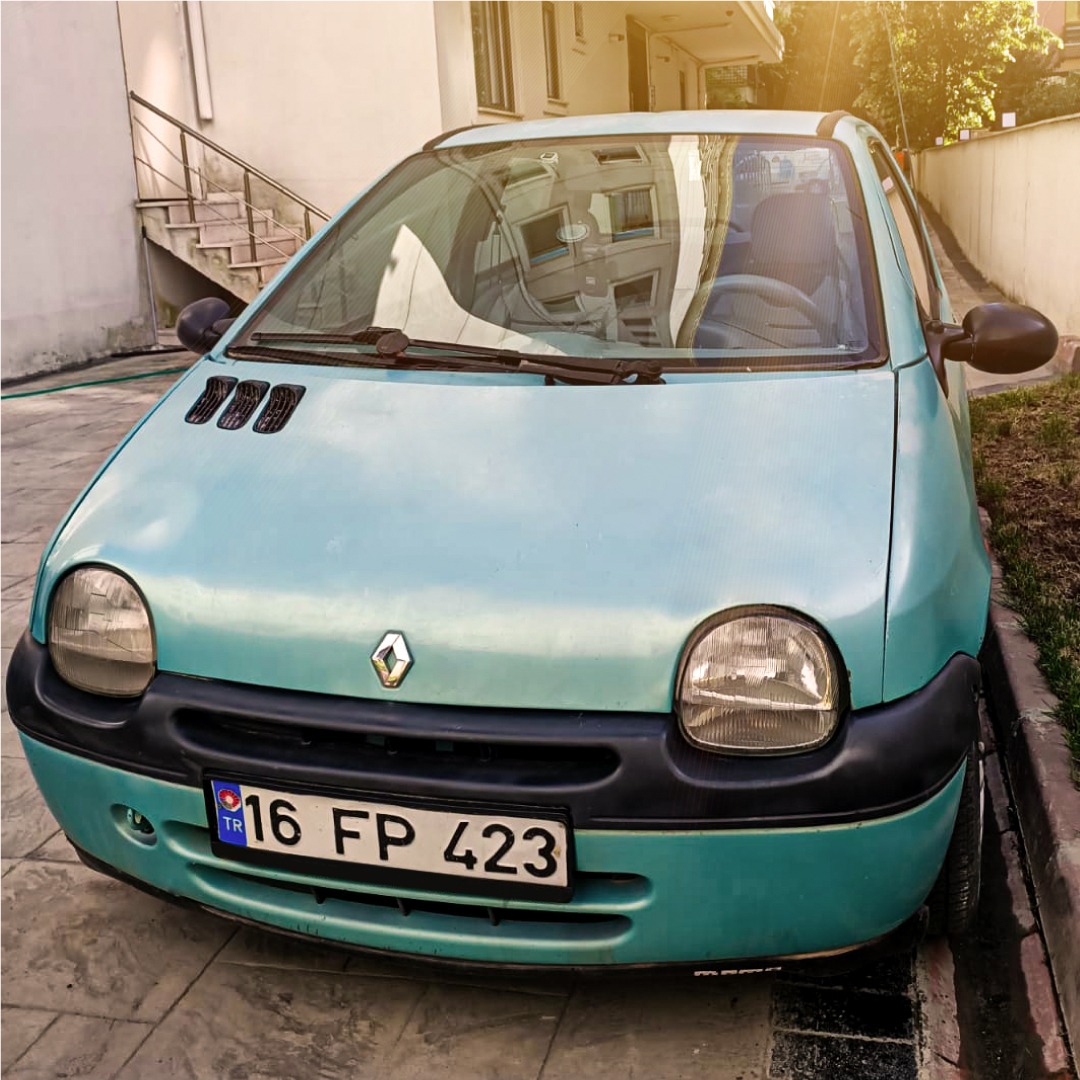 twingoriderscl1's tweet photo. TRC Cars “Beast” #twingoridersclub #trc #twingo #twingotürkiye #renaulttwingo https://t.co/CeoHwfOTFR