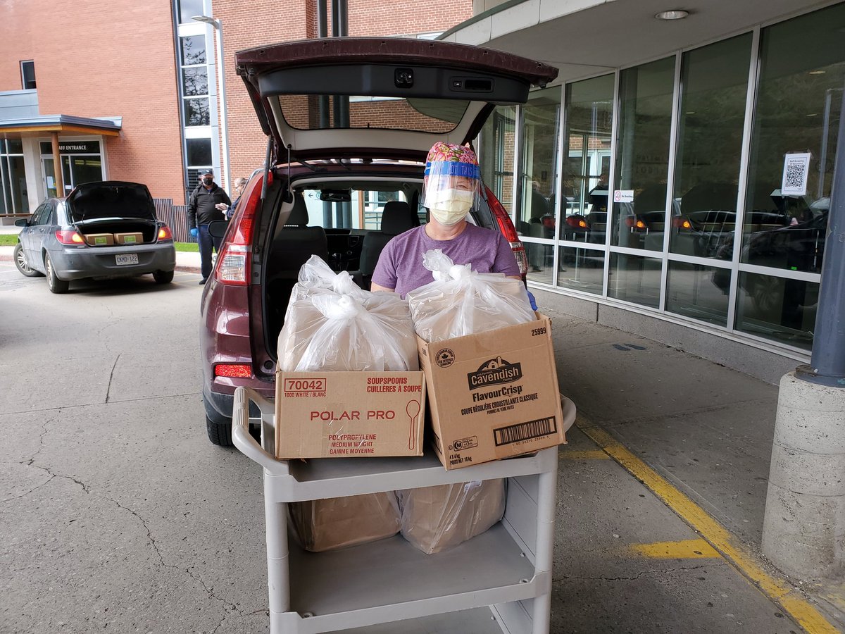 JamesRDeakin's tweet photo. Another very successful delivery of 125 meals today to Grand River Hospital, prepared by Mambella's! 
Thank you to everyone who has already contributed. Please consider supporting this GoFundMe campaign: https://t.co/sOa72y22BV @gofundme https://t.co/ZiMtRqjiwC
