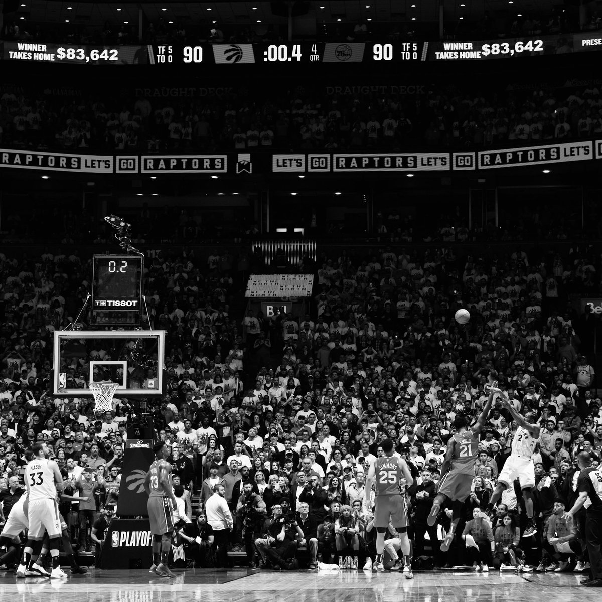 NBACanada's tweet photo. Where were you when Kawhi hit ‘The Shot’?
⠀⠀⠀⠀⠀⠀⠀⠀
ON THIS DAY (May 12, 2019) Kawhi hit ‘THE SHOT’ as the Raptors topped the 76ers in Game 7 of the Eastern Conference Semifinals! https://t.co/0czG79IKAU