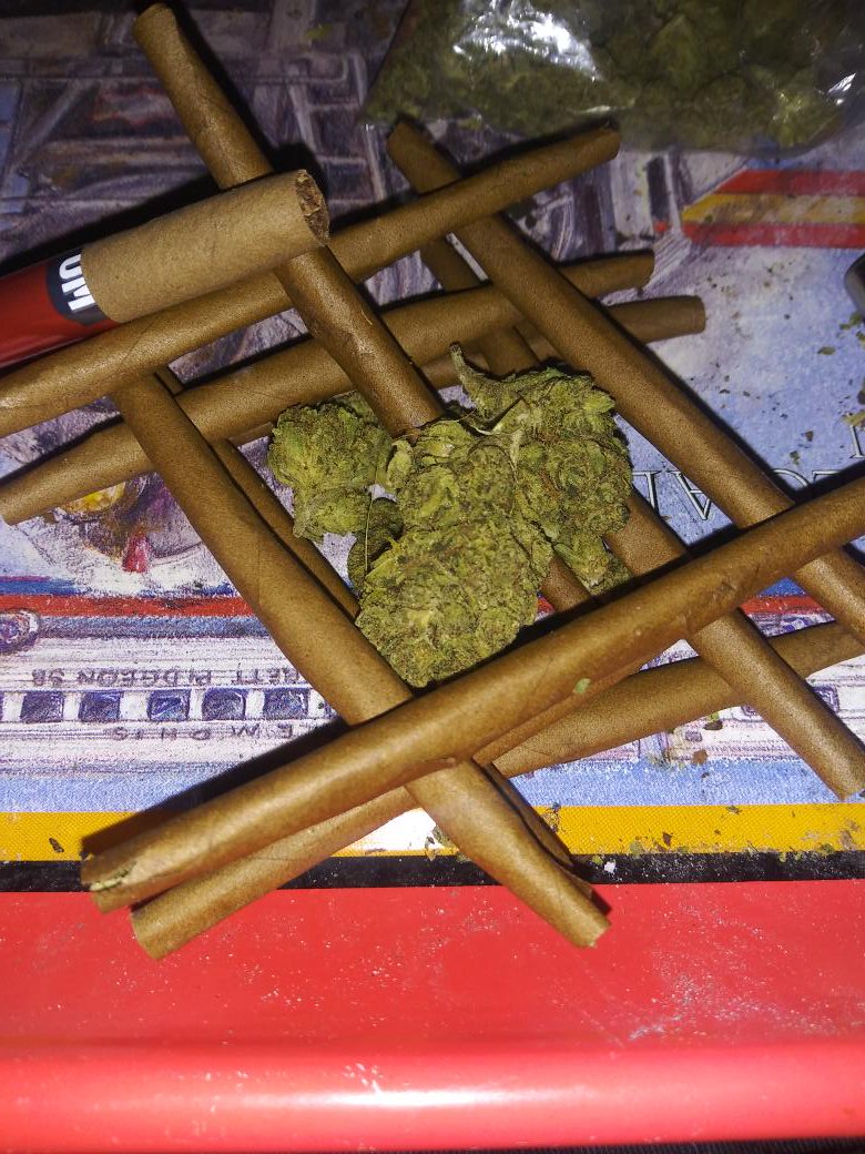 Bad_Seedx's tweet photo. 11gs Down, 11gs to go, Pluto we on the way https://t.co/rsk1V2Su16