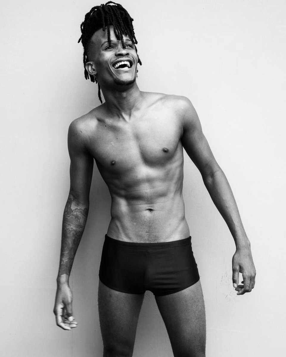 emthodarab's tweet photo. Follow your dream🙏🏾
@pinogomes 📸
.
.
.
.
.
#motivacion #modaespañola #moda44 #lunionsuite #luinionfaitlaforce #modabrasil #modelofotografica #modelonegro #áfrica #calvinklein #haití #bahía #ficaemcasa #quedatencasa #resterchezvous #coronavirus #retelakaynou #lunionsuite https://t.co/lOTnOA0oWe