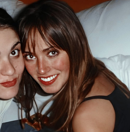 editsportirroni's tweet photo. • icons anahi
se usar, por favor, dê like/rt https://t.co/2iMFVHr8Pb