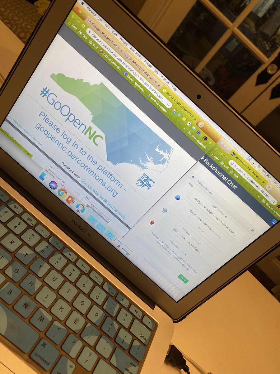 jenee369's tweet photo. Doing a little PD on Digital Learning Standards! #GoOpenNC @SCEBulldogs https://t.co/qIAmq4innj