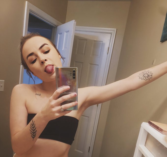 🤪 https://t.co/Zm6ObKbksn<a href="/tag/mvsales"class="tags"><span>#mvsales</span></a>