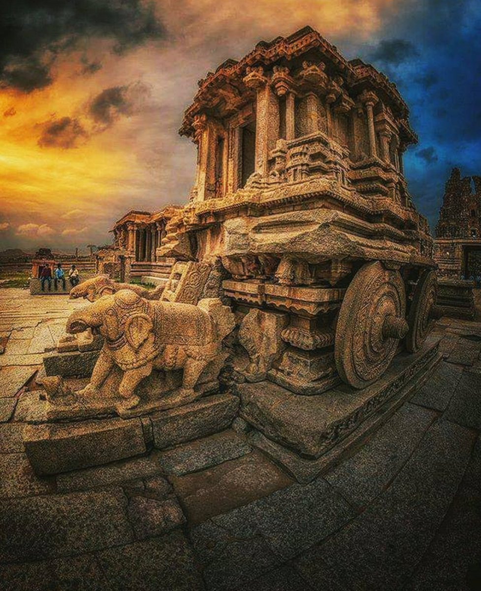 H A M P I ಹಂಪೆ I Where The Stone Tells The Story In Science!      Virupaksha Temple I Karnataka