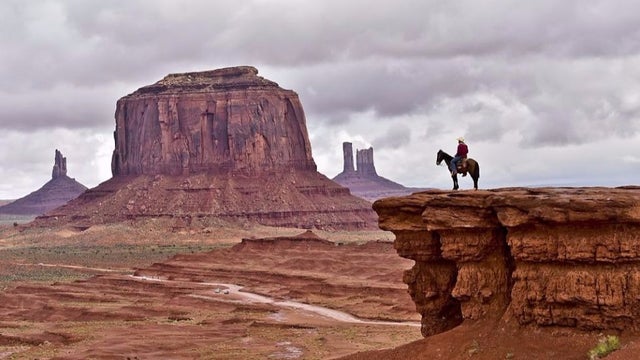 thehill's tweet photo. Navajo Nation hit so hard by coronavirus pandemic Doctors Without Borders launches rare mission within US to help https://t.co/DtOSeSCYOo https://t.co/tQeZj9Eewb