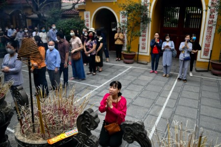 medcom_id's tweet photo. Vietnam Catat 27 Hari Tanpa Infeksi Baru Covid-19 https://t.co/AqRdk7yev6 https://t.co/SHmyCJwkpW