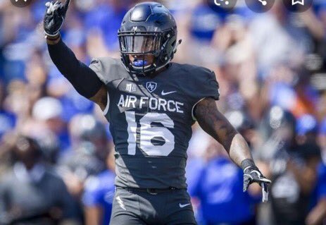 cameron_breier's tweet photo. Excited to announce that after a fantastic conversation with @Coach_Thiessen , I have a received an offer to play football for the United States Air Force Academy! 🇺🇸@AF_Football #LetsFly #BoltBrotherhood https://t.co/U0au8IR9c8