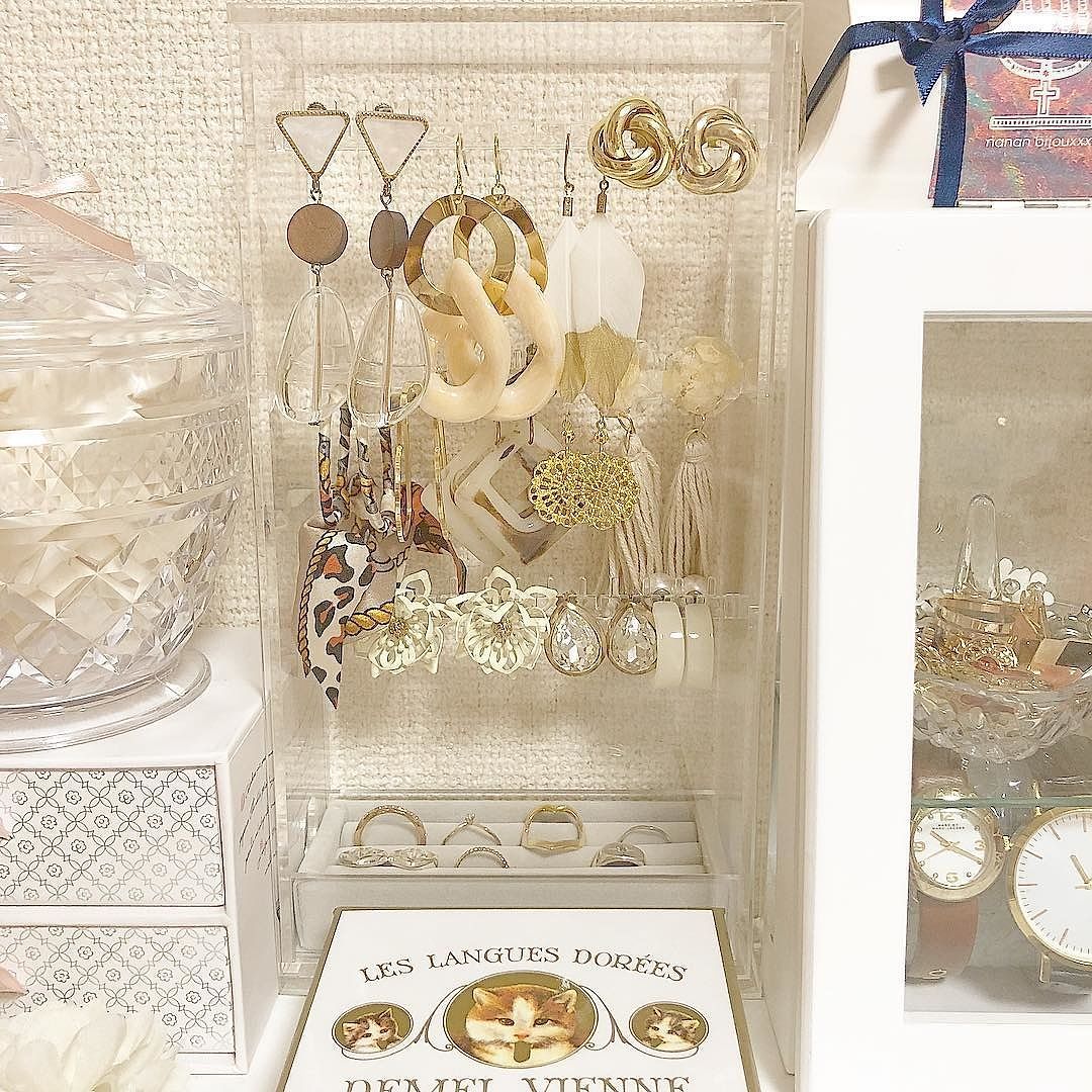 Mery A Twitter ピアススタンドde可愛く収納っ 無印良品 や Lattice 100均 のアイテムを集めました ピアススタンド アクセサリー収納 片付け T Co Tmmit3fngz