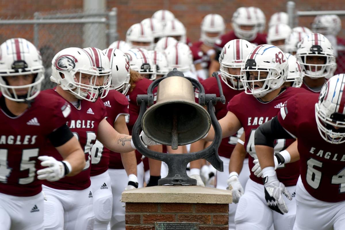 jsoderlin's tweet photo. Excited to announce I have received my first offer from Chadron State College! @CoachJayLong @coachgeil_csc @SixZeroAcademy @Rwoitale https://t.co/kvYLsc4oat