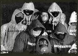 this_dyingworld's tweet image. #Digression  のGt.と初期B.が二人でGt.やり出して、#Neverfall のVo.と　#xDisciplex のGt.がツインでVo.入って、#xDisciplex のVo.がB.で入って、#Neverfall でB.やってた事もある#xdisciplex のDr.がDr.を叩き出したのが、

覆面バンド
#shockwave
って事らしい。