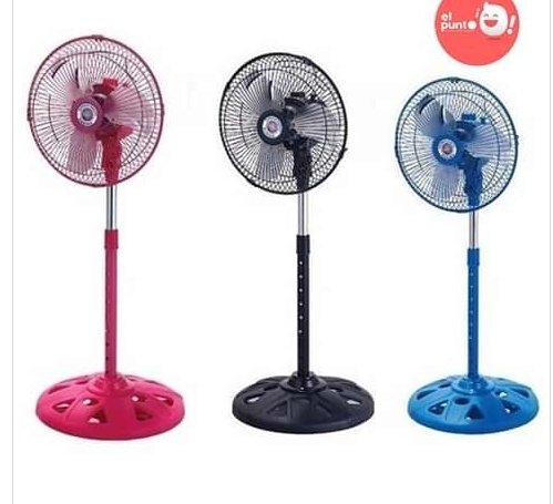 ccdelrio2's tweet photo. Todos estos productos los venden nuestros comerciantes informales y a domicilio, ayudemos a impulsar sus productos ellos estaban ubicados en la calle 36, 35, 34, 33 con segunda de todo el centro de Montería, dale RT , juntos podemos reactivar su economía. https://t.co/SeBOnqUvVw