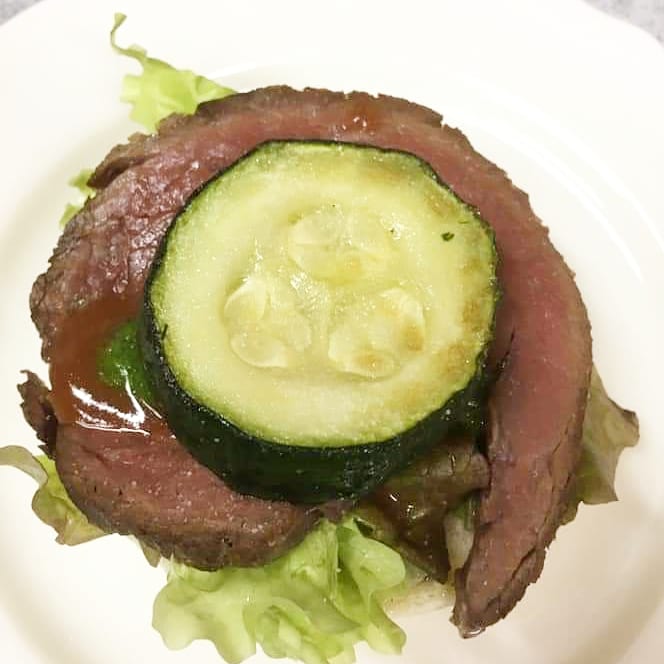 秦野おうちごはん イタリア料理 トラットリアフーコ です 新作バーガーです 住所 秦野市平沢2549 14 電話番号 0463 27 業種 イタリアン 定休日 月曜日 水曜日ディナー 営業時間 縮小営業中 お渡し時間 ランチ 12時 14時 ディナー 秦野おうちごはん イタリア料理 トラットリアフーコ です 新作バーガーです 住所 秦野市平沢2549 14 電話番号 0463 27 業種 イタリアン 定休日 月曜日 水曜日ディナー 営業時間 縮小営業中 お渡し時間 ランチ 12時 14時 ディナー