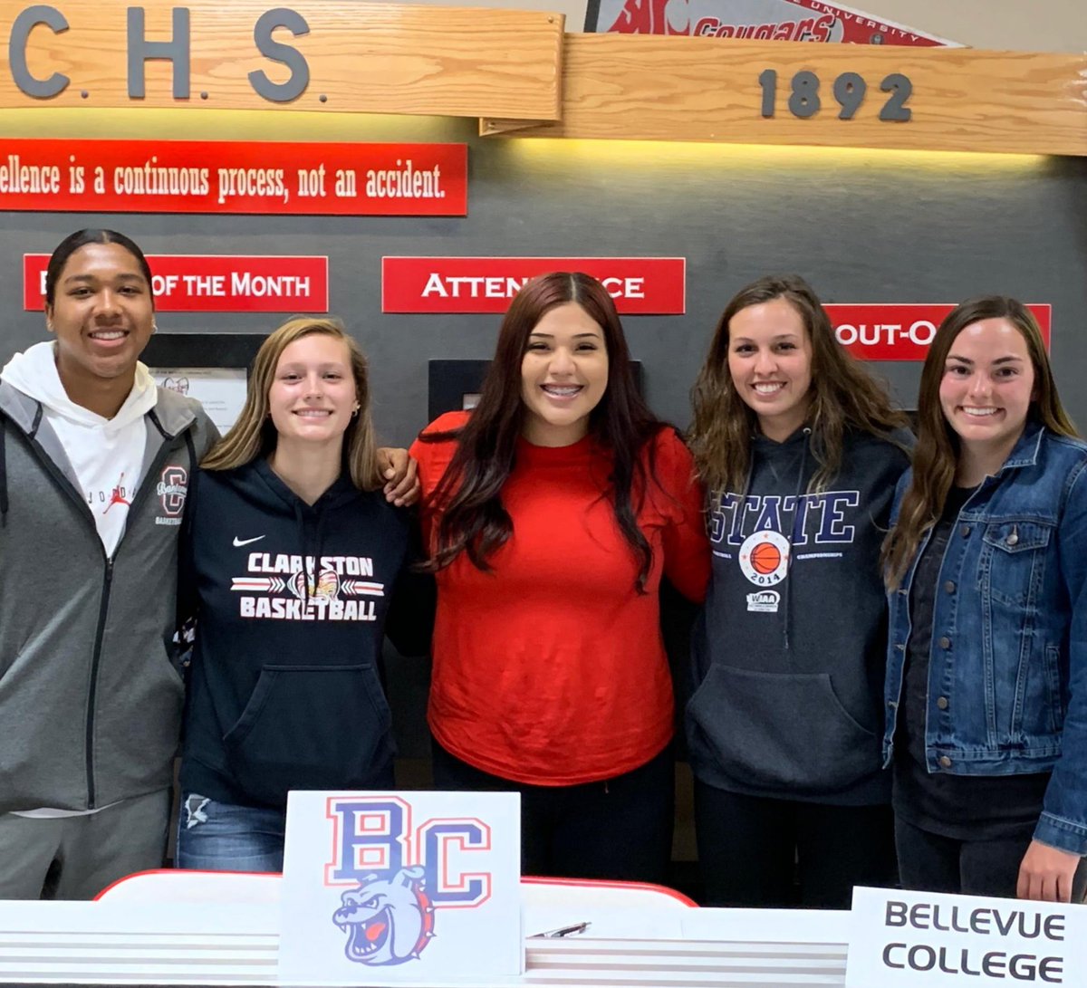 GirlBantams's tweet photo. Congratulations to 2020 Clarkston Bantam, Jalena Henry! Jalena signed today with Bellevue College to continue her academic &amp; basketball career. https://t.co/wAxP6DQ6bU