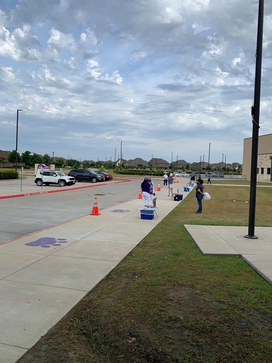 Jag Families: Don't forget to stop by to pick up your materials!
Wed AM- PK Tags
Wed PM- RED Tags
Thurs AM- GREEN Tags
BLUE, PURPLE, YELLOW, or TEAL- come on by!

Wed: 
8:00-9:30 AM, 10:00-11:30 AM, 12:30-2:00 PM, 2:30-4:00 PM, 4:00-6:00 PM

Thurs:
8:00-9:30 AM, 10:00-11:30 AM