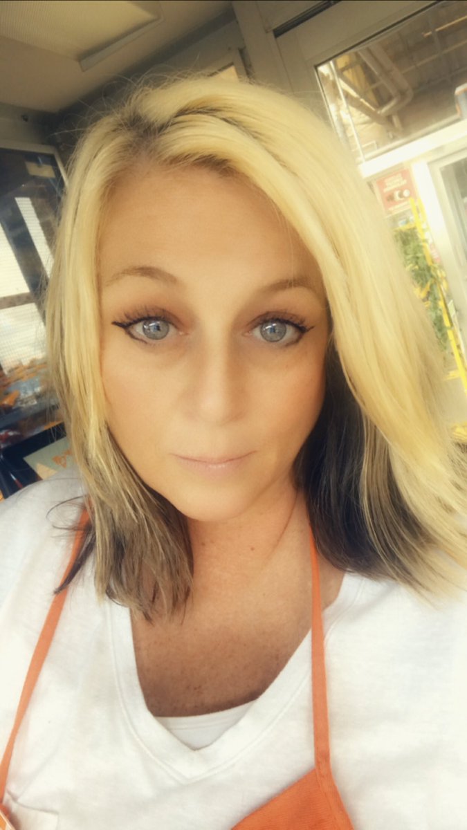 tara maresca tweet media