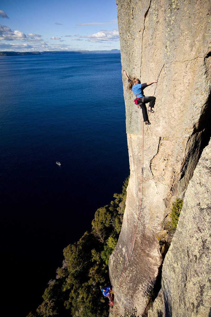Trans-Tasman-Travel-Bubble; it's the brightest light at the end of the dark climbing-travel tunnel, with an eye to that we are bringing you Tom Hoyle's NZ climbing road trip starting with the North Island. Get planning verticallifemag.com.au/2020/05/nz-nor…