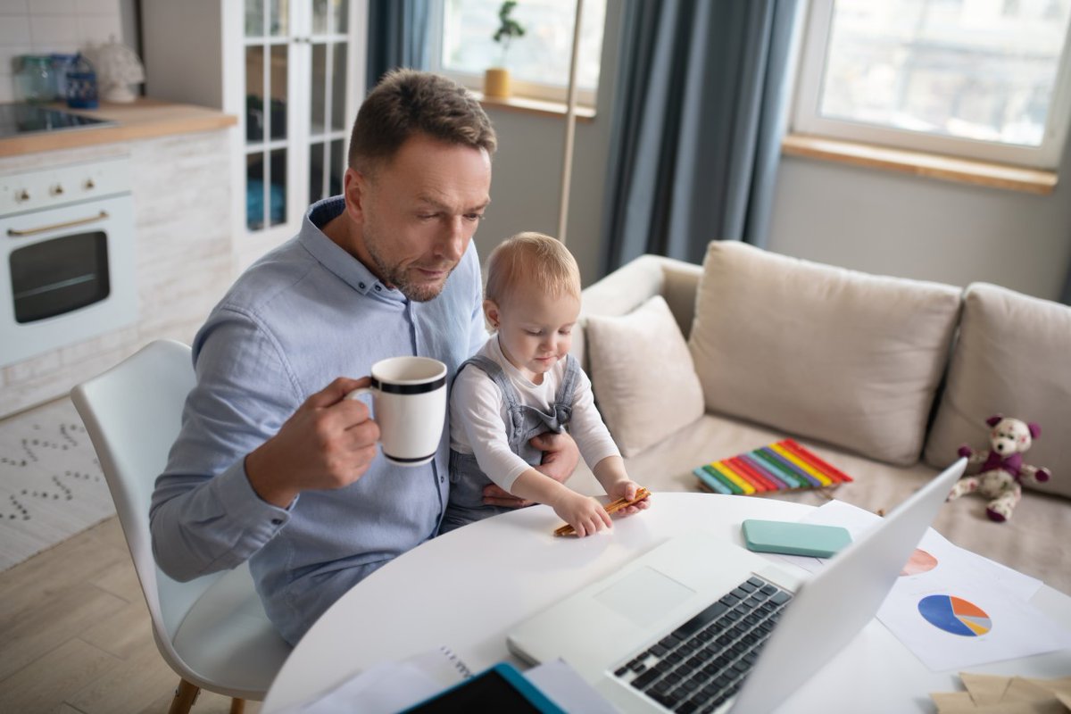KLCrecruitment's tweet photo. Currently a large majority of us are working from home. Whilst it is for our own protection, we need to still be mindful of Workplace Health &amp; Safety by ensuring the protection of our employees and our business! #WorkingFromHome #WorkplaceHealthAndSafety

https://t.co/hjpgCw7BsM https://t.co/UuTc9kuKDg