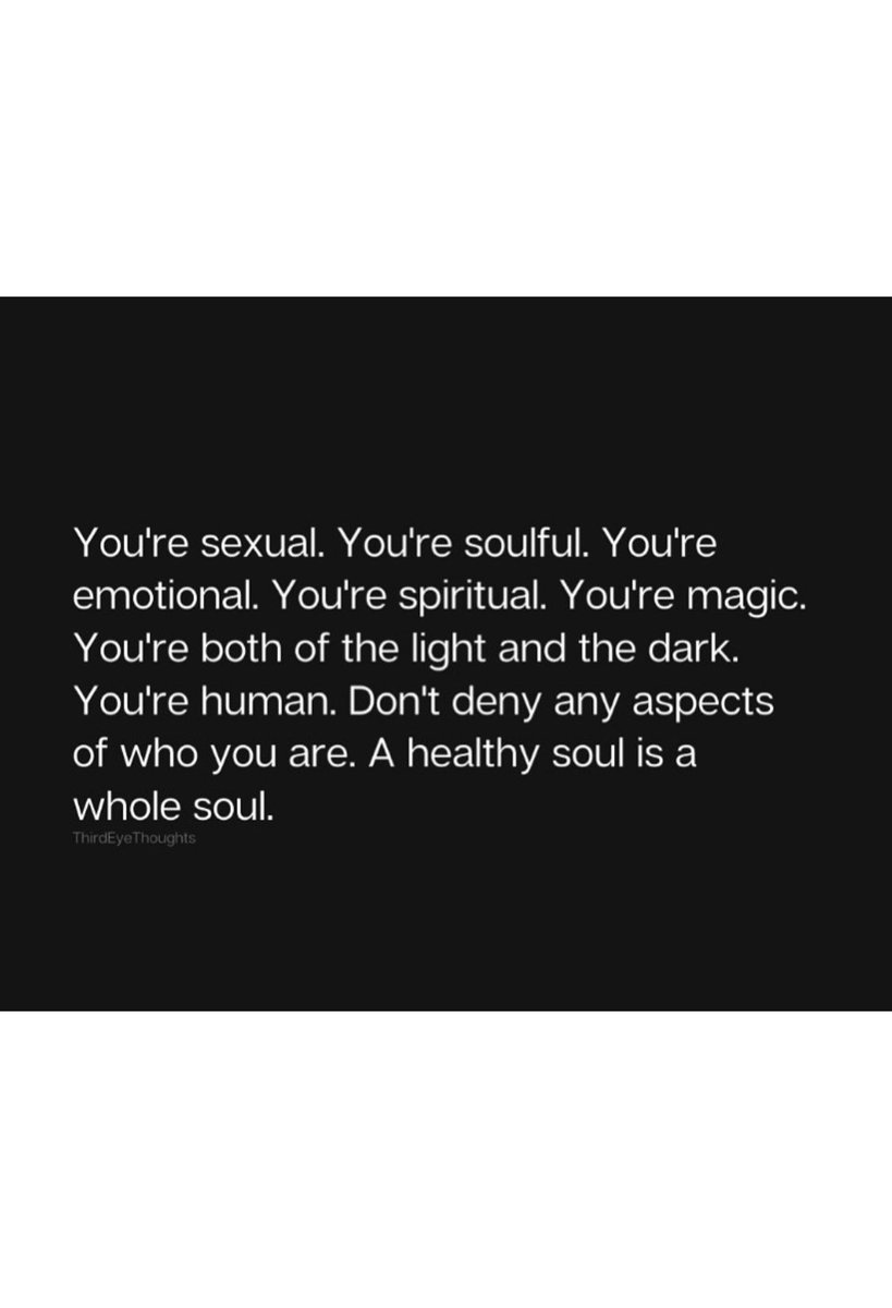 Miss_Lay's tweet image. 