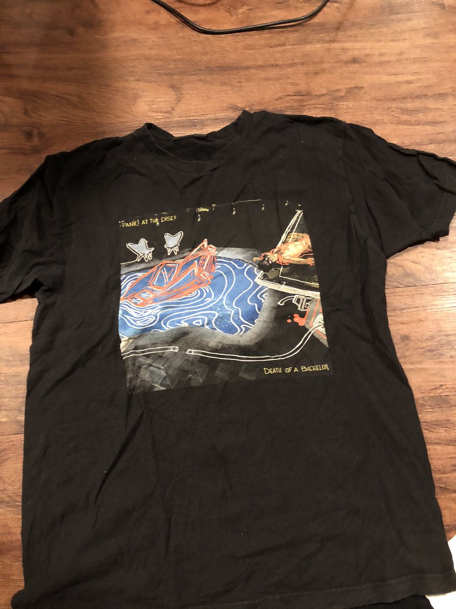 this doab shirt from 2016old, lil faded, but good$10 including shippingsize L