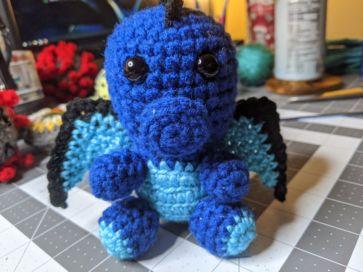 MdrnMakerNinja's tweet photo. Been a while since I've show off my work! Today I finished blue draggo! Ain't he cute?? What should his name be? #dragon #crochet https://t.co/1l6yhF8WC1