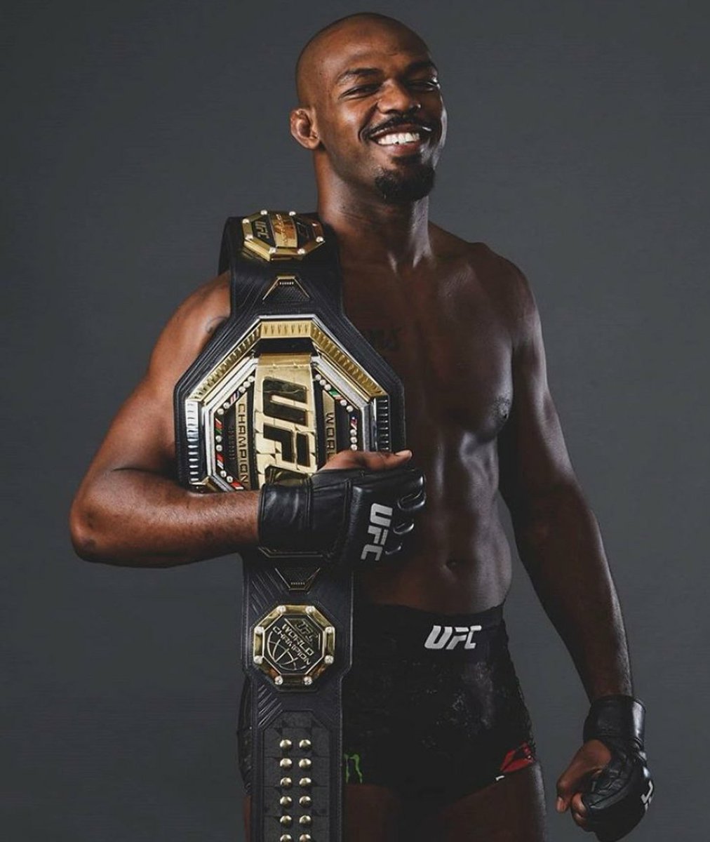 kimurasport's tweet photo. Jon Jones: ”Ağır siklete geçmeden önce serbest kiloda bir maça çıkmak istiyorum. 220 lbs’de kim benden mağlubiyet almak ister?” #JonBones https://t.co/Utb8ho1W2R
