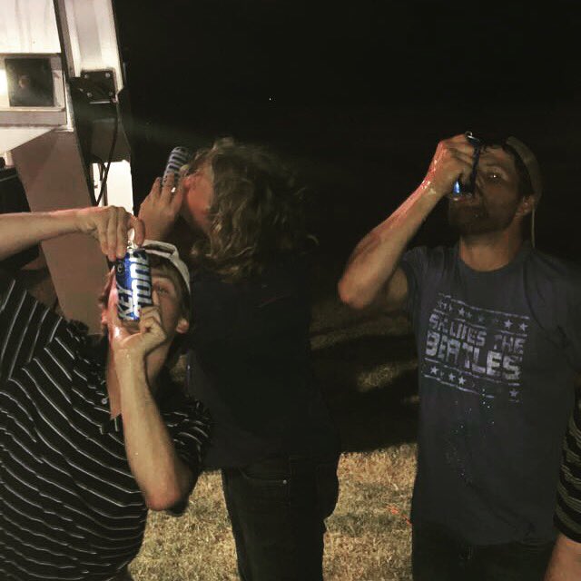 dbmonday32's tweet photo. @WilliamCGreen She may like the Beatles, but he damn sure likes the stones https://t.co/PSRSjpaNNC