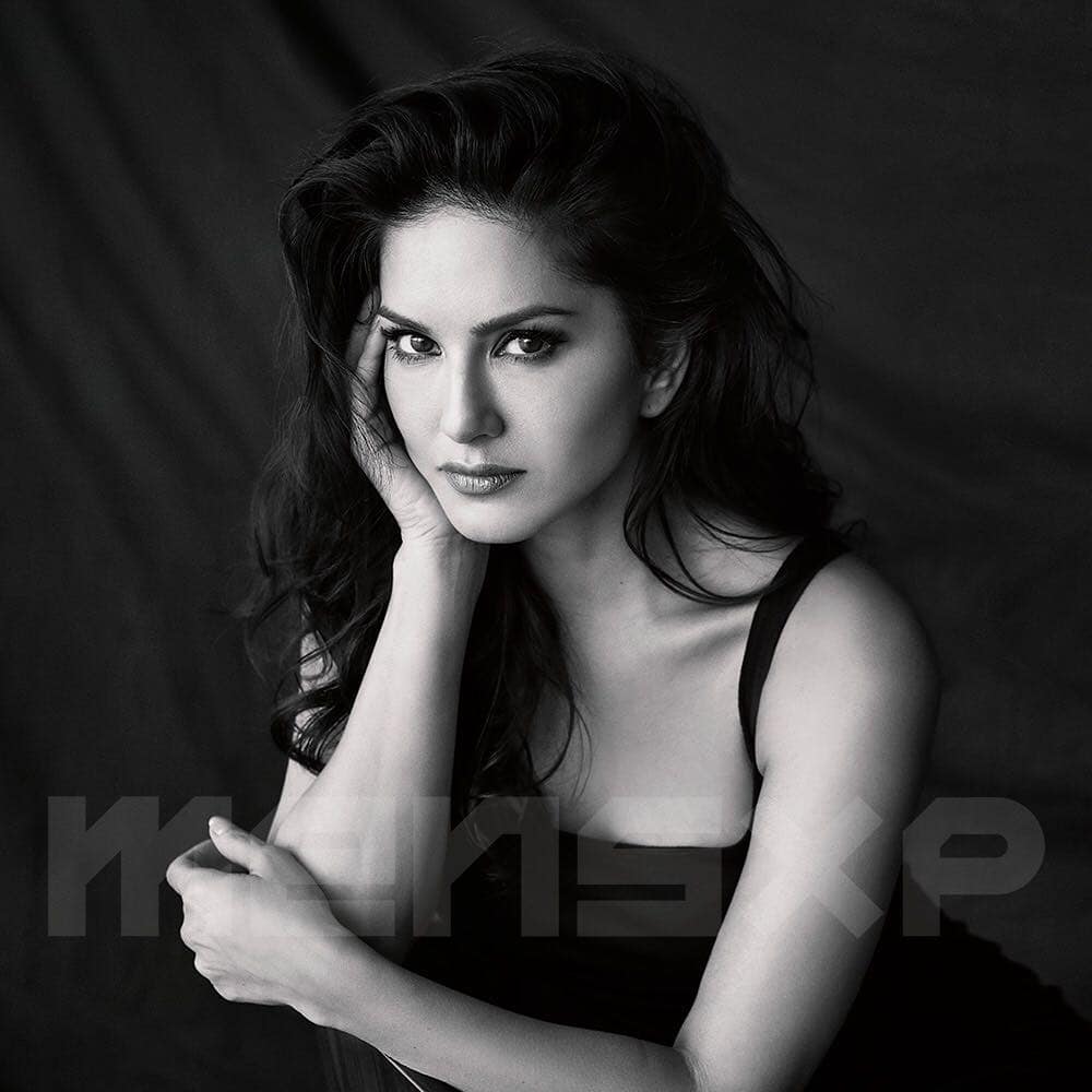 NormiKid's tweet photo. Happy Birthday MaybornQueen
Baby Doll Sunnyleone 😘😘
#SL39
#HBDSunnyLeone https://t.co/PPlsJgF5ZK