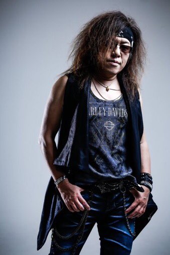 WalkureRecords's tweet photo. 本日は遂に下山武徳の最新ソロアルバム「THE POWER OF REDEMPTION」の発売日です！
何卒宜しくお願い致します！

作品詳細:https://t.co/pP3H718FQr https://t.co/XJlKTbCbZE