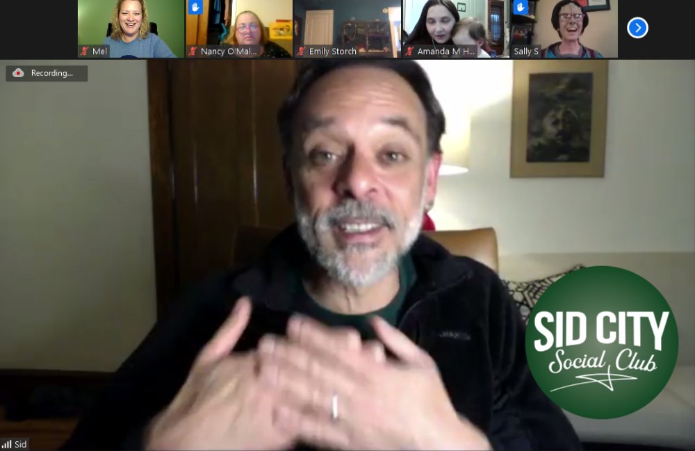 sidcityonline's tweet photo. We had a full house tonight for the #SidCitySocialClub meeting with Alexander Siddig! Thanks to all who joined us - we had a lot of new faces and Sid got to speak with a lot of interesting people. One of whom was Cardassian. 😂 #cosplaywin https://t.co/ERXB15yuc5
