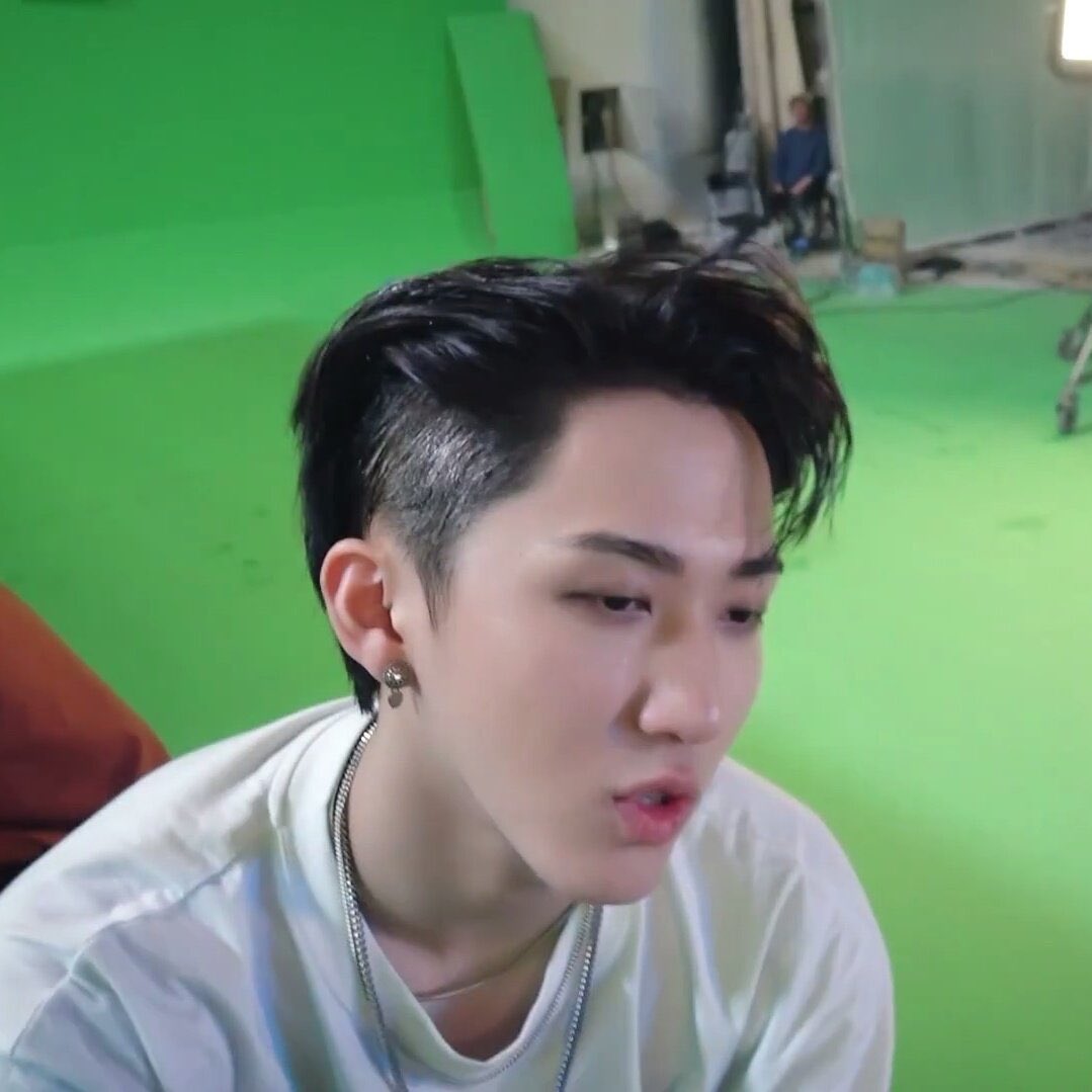 bangchannies's tweet image. the power chan, changbin, and felix radiate with undercuts