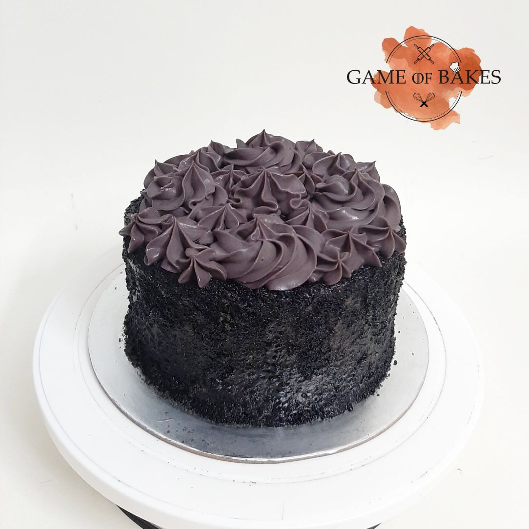 sweetclove's tweet photo. Last cake before the the first lockdown back in March. 

New flavour alert!!
Carrot and dates cake with creamcheese frosting! Coated in a crunchy texture and rosettes. 

#beforelockdown #lockdown2020 #beforecovid19 #lockdownbirthday #quarantinebirthday #chennaicakes https://t.co/bxsJPc0Reu