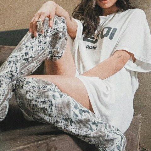 「 NIKI& #39;s songs as outfits: a thread ✧ 」